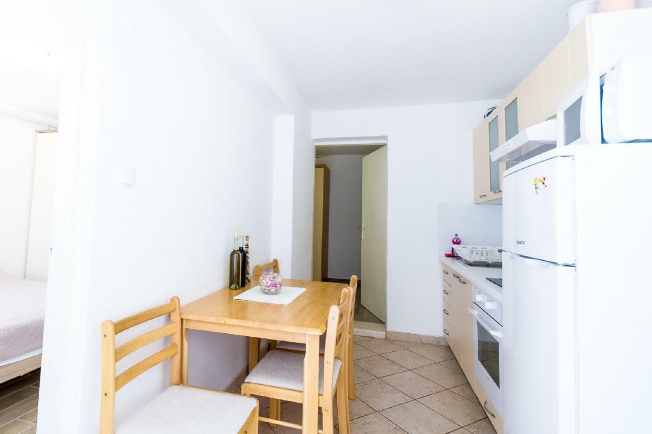 Apartments Laura Đảo Korčula Ngoại thất bức ảnh