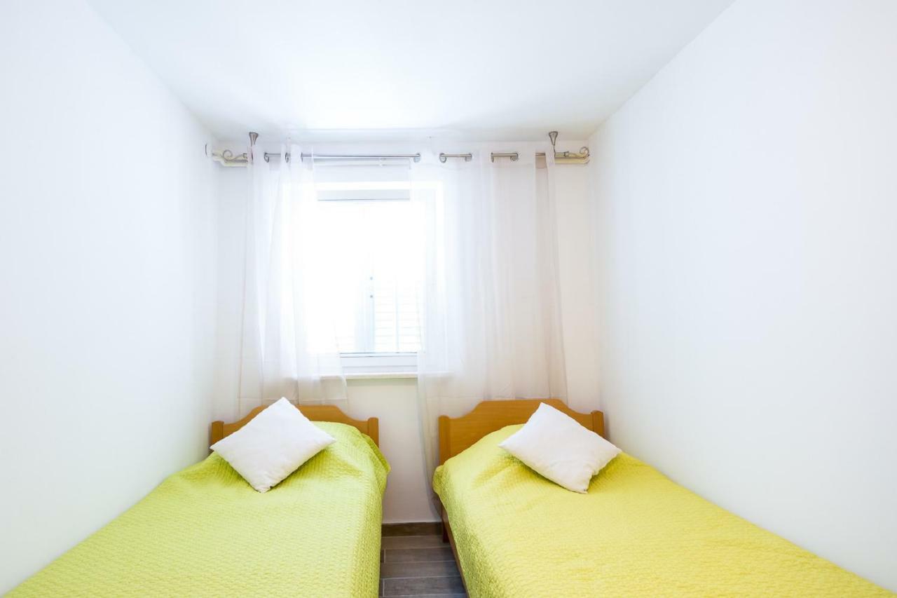 Apartments Laura Đảo Korčula Ngoại thất bức ảnh