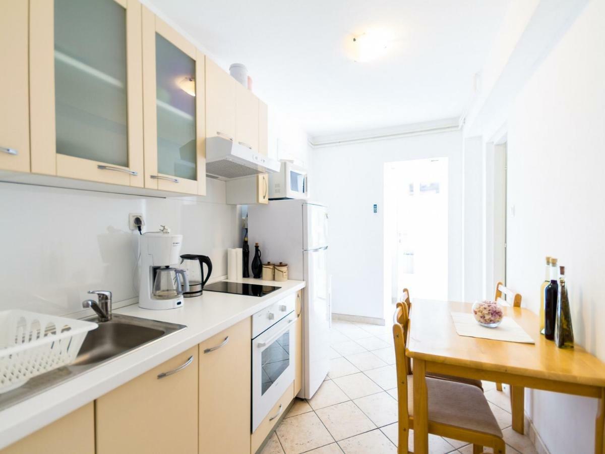Apartments Laura Đảo Korčula Ngoại thất bức ảnh