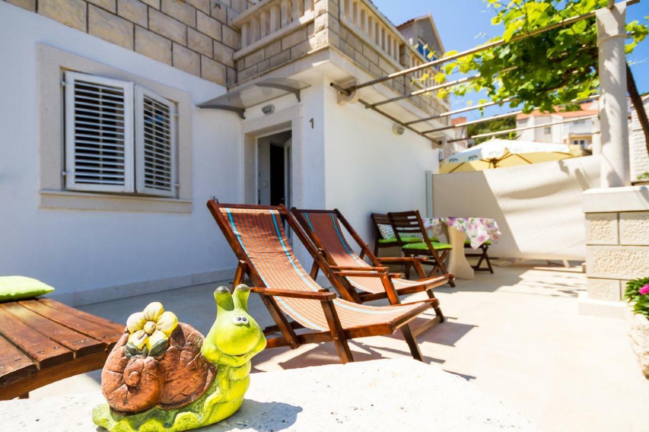Apartments Laura Đảo Korčula Ngoại thất bức ảnh
