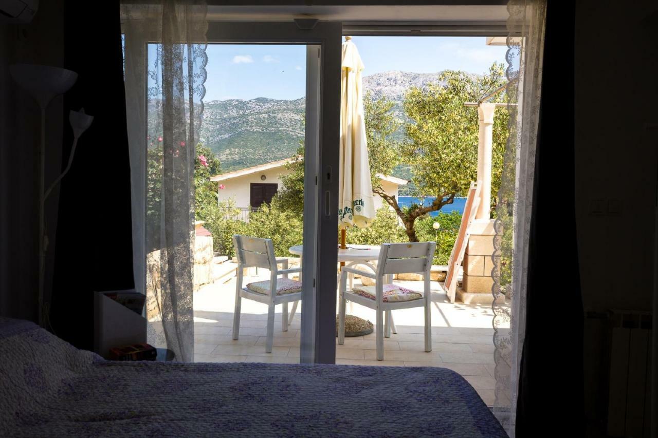 Apartments Laura Đảo Korčula Ngoại thất bức ảnh